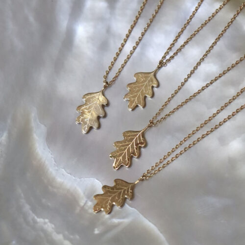 Pendentif feuille de chêne