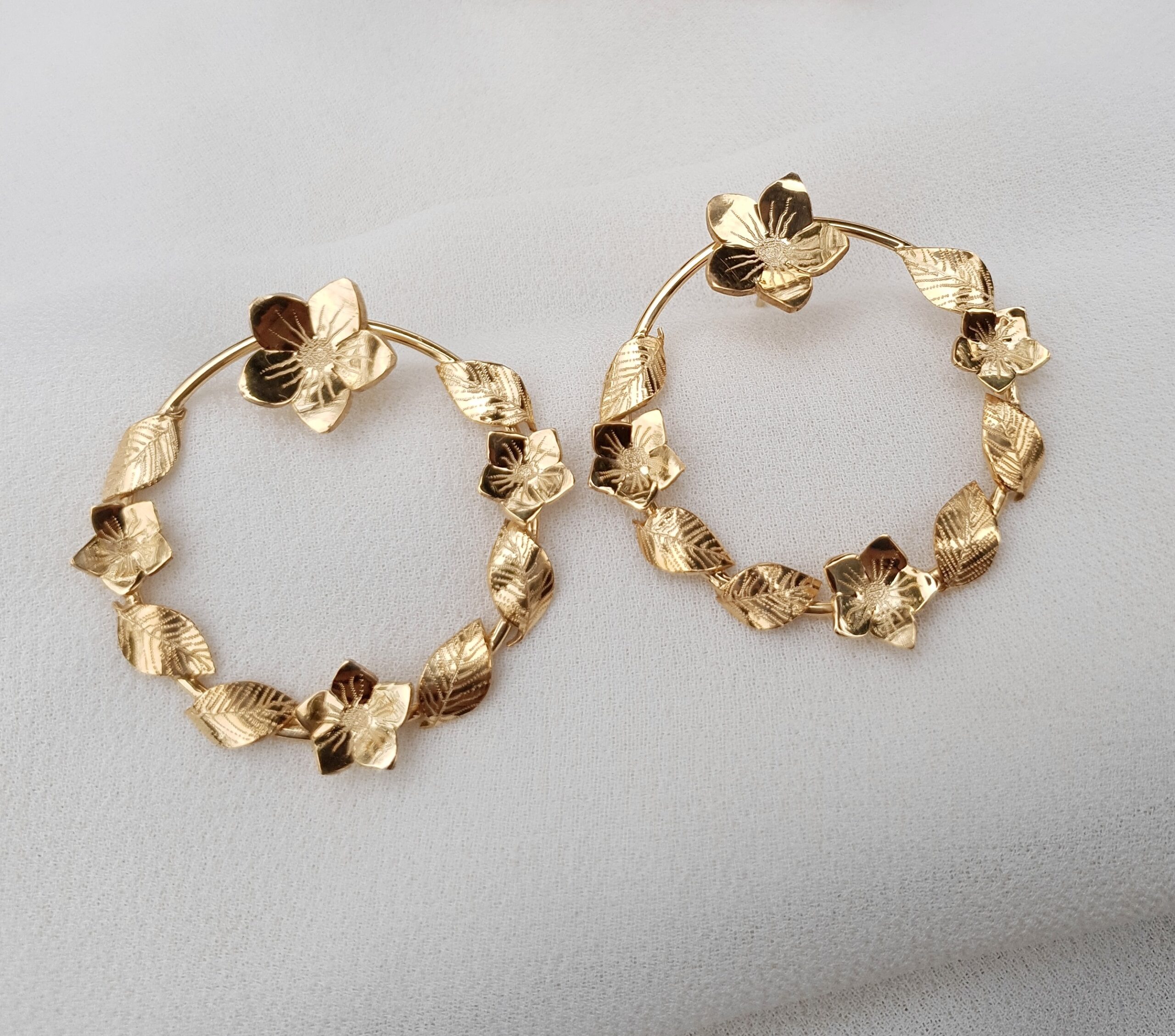Boucles d'oreilles Violettes deux en une – Image 3