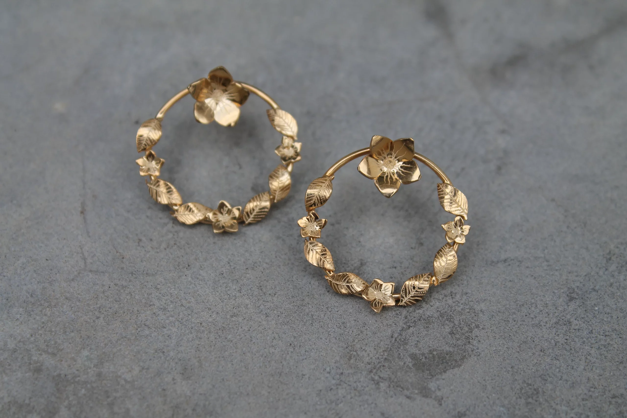 Boucles d'oreilles Violettes deux en une – Image 7
