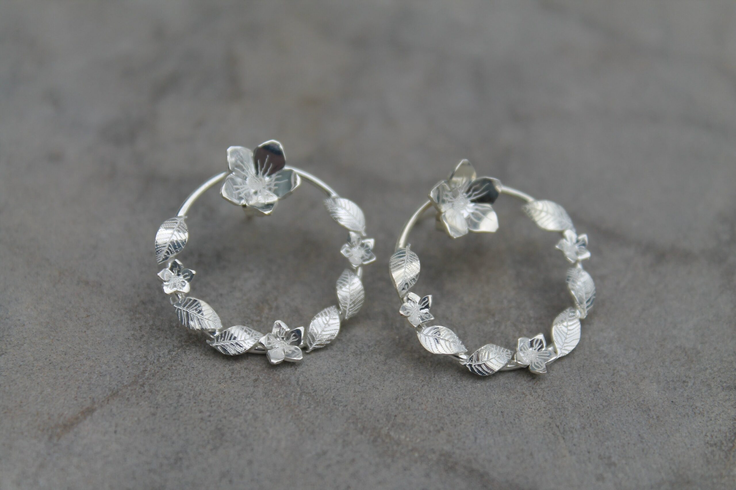 Boucles d'oreilles Violettes deux en une en argent 925 – Image 8