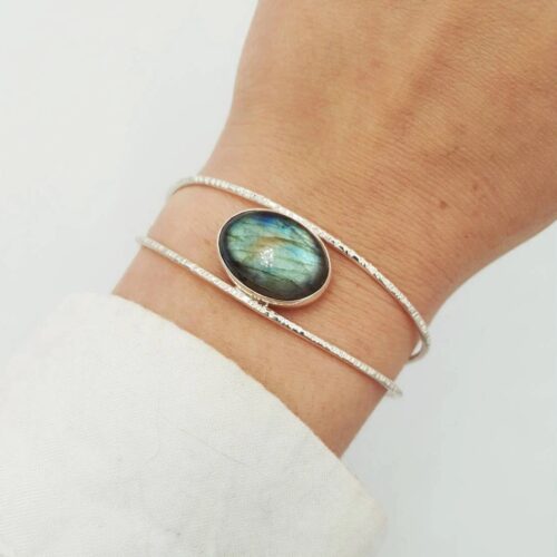 Bracelet martelé et labradorite en argent 925
