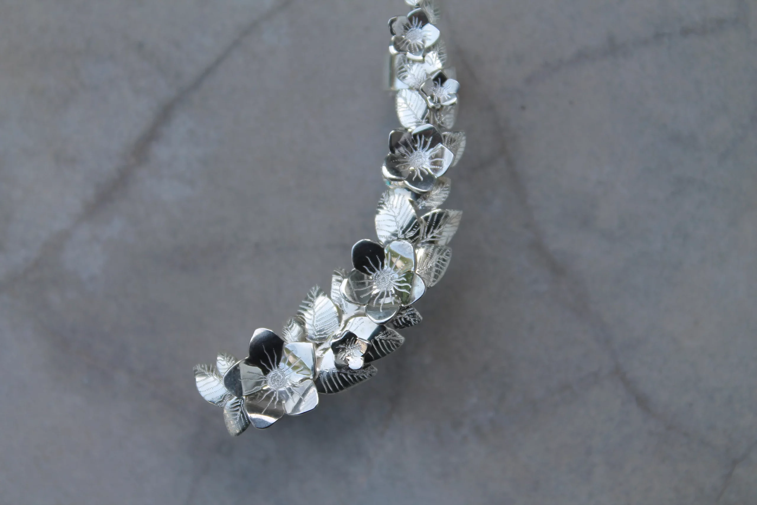 Bijou d'oreille Violette en argent 925 – Image 6