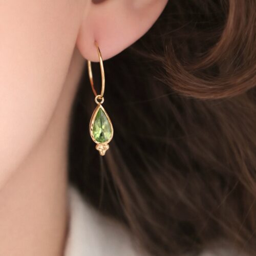 Boucles d’oreilles billes et péridots